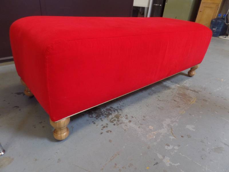 BRIGHT RED UPHOLSTERED BENCH
