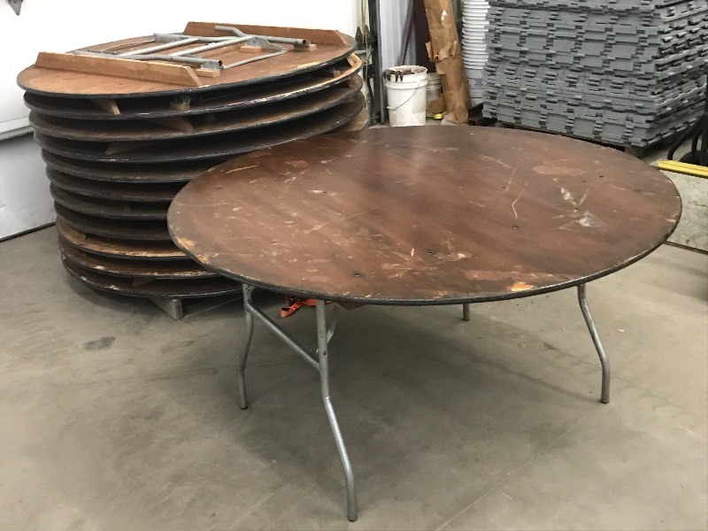 lot 14 image: Lot Of (6) Heavy Duty 60 Folding P...