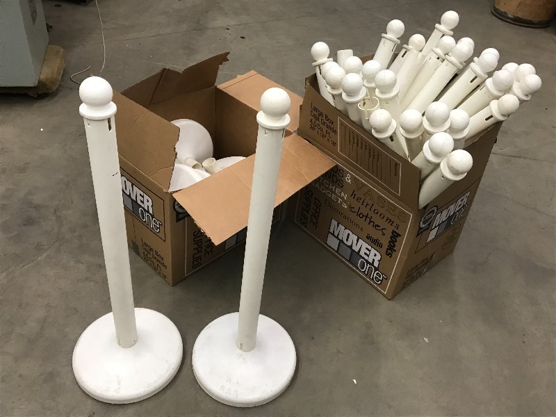 lot 33 image: Lot Of Plastic Isle MarkersBarrier...