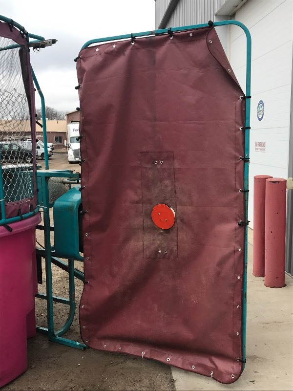 lot 1 image: Towable Party Rental Dump Tank, 2 ...