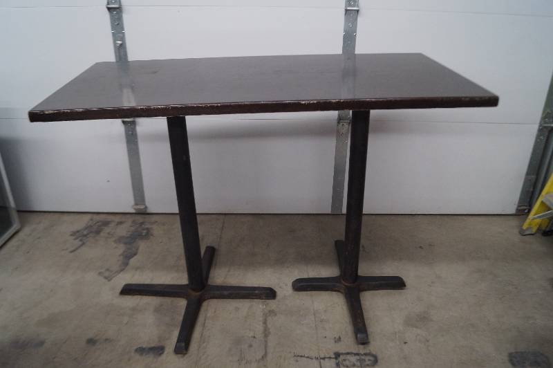 Bar Table