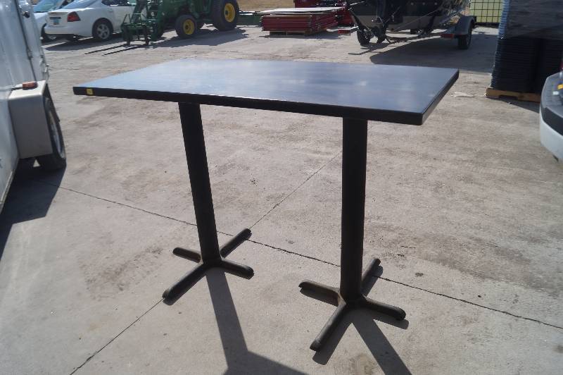 Bar Table