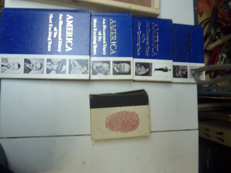 lot 6 image: Book Lot
