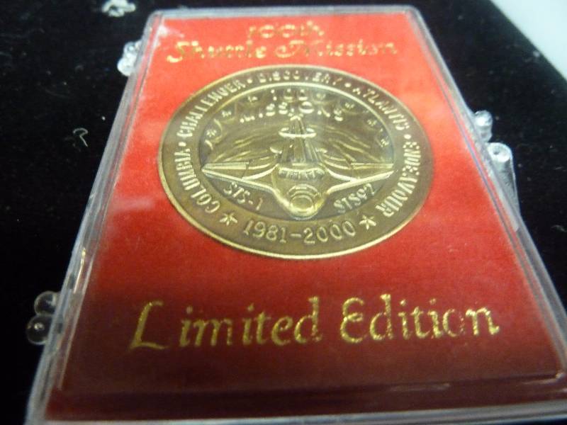 lot 36 image: 100th Shuttle Mission Limited Edition Coin