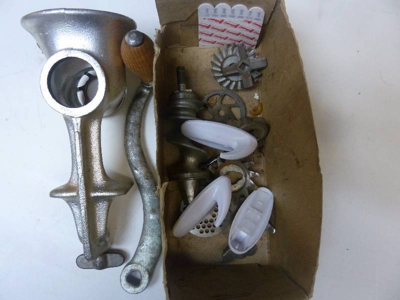 lot 66 image: Vintage Meat Grinder