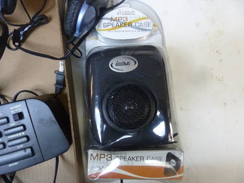 lot 67 image: Speakers and More