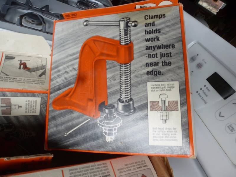 lot 28 image: Assorted Clamps