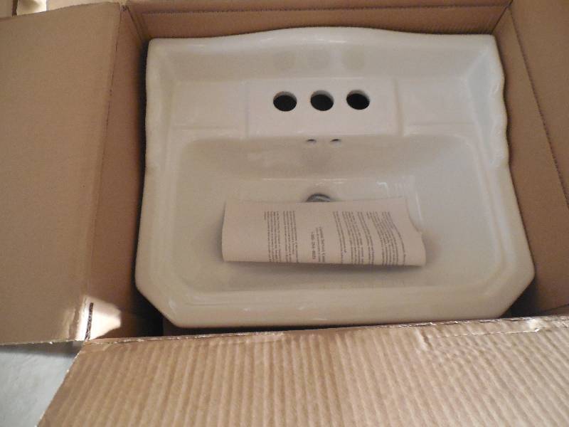 lot 2 image: Series 1920 19.125 in. D Pedestal Sink Basin in Biscuit