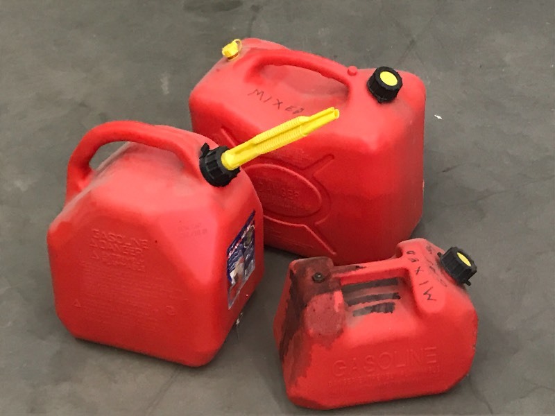 lot 68 image: Lot Of (3) Plastic Gas Cans ...