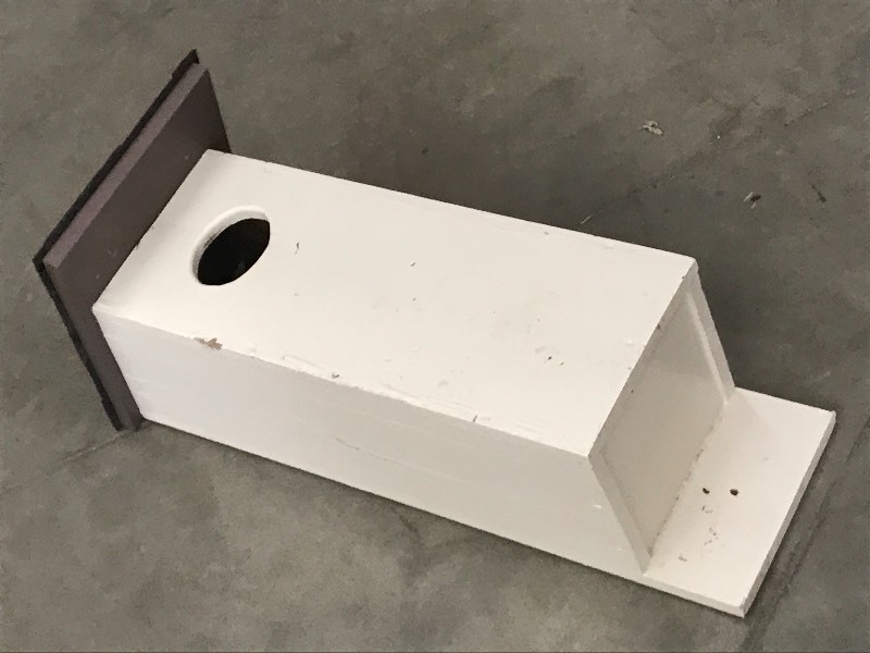 lot 72 image: Homemade Wood Duck House With Beddi...