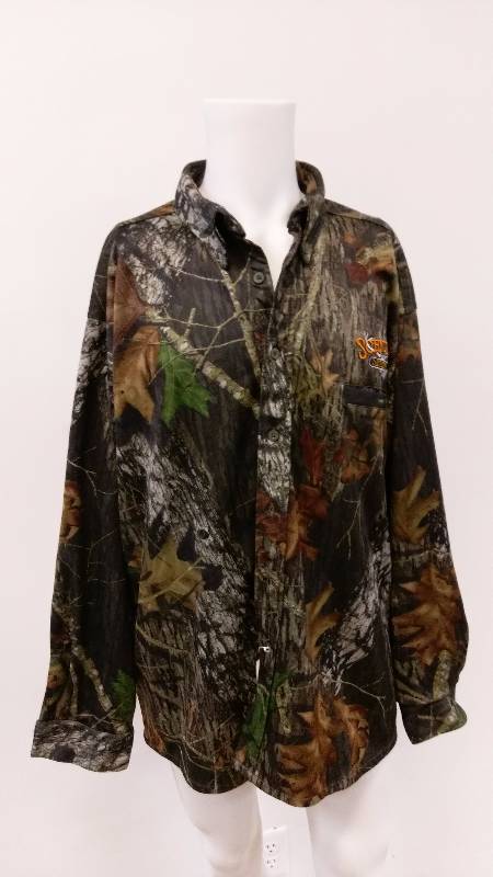 lot 35 image: Scent Lok Savanna ext Camo button up