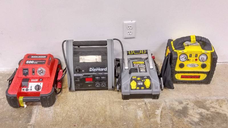 lot 84 image: For Parts Automotive Jump Start Battery Packs Lot