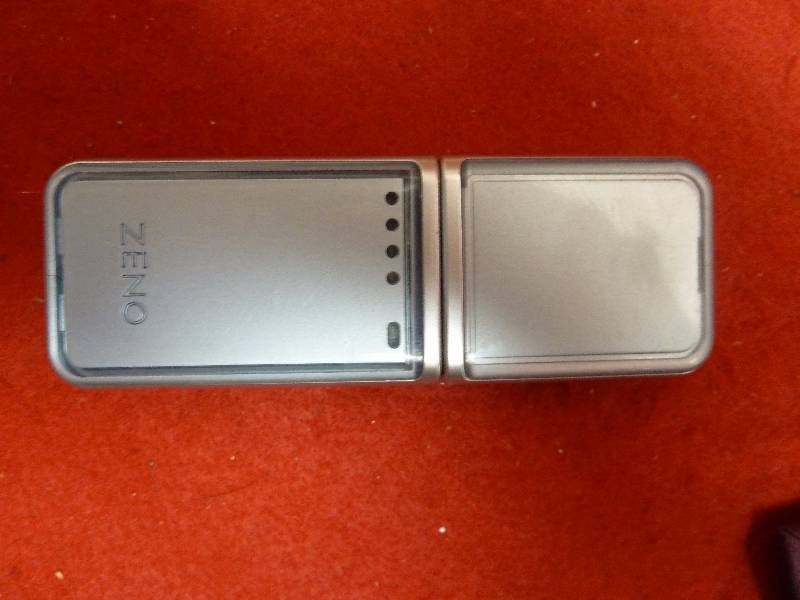 Zeno Acne Clearing Device