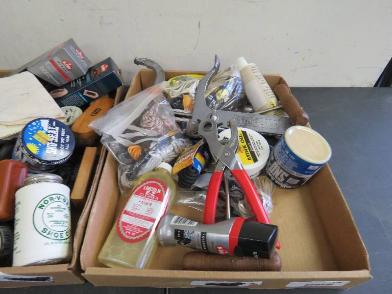 Large Shoe Care Lot
