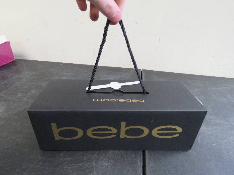 Bebe Sandles