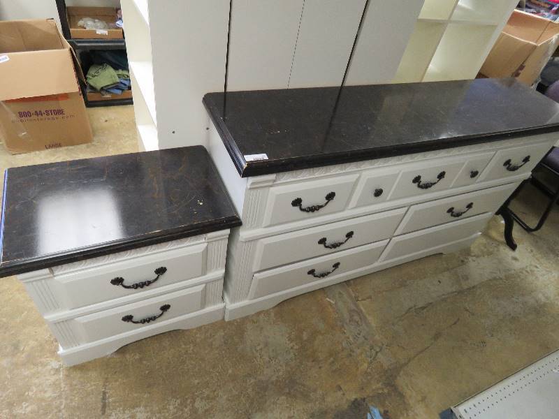 Dresser Set