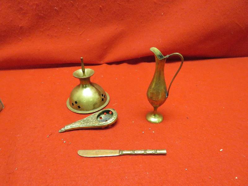 Vintage Brass Decor