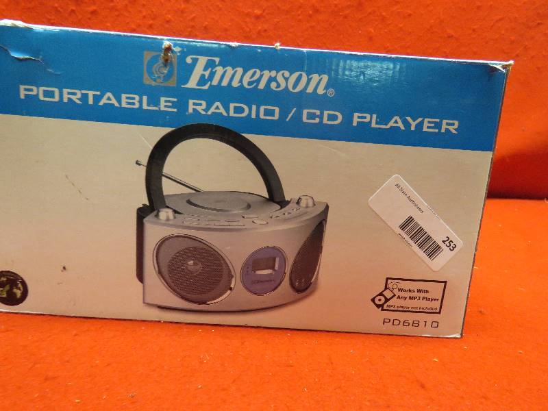 Emerson Portable Radio