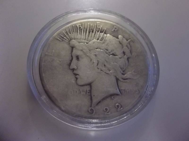 1922 S Silver Peace Dollar