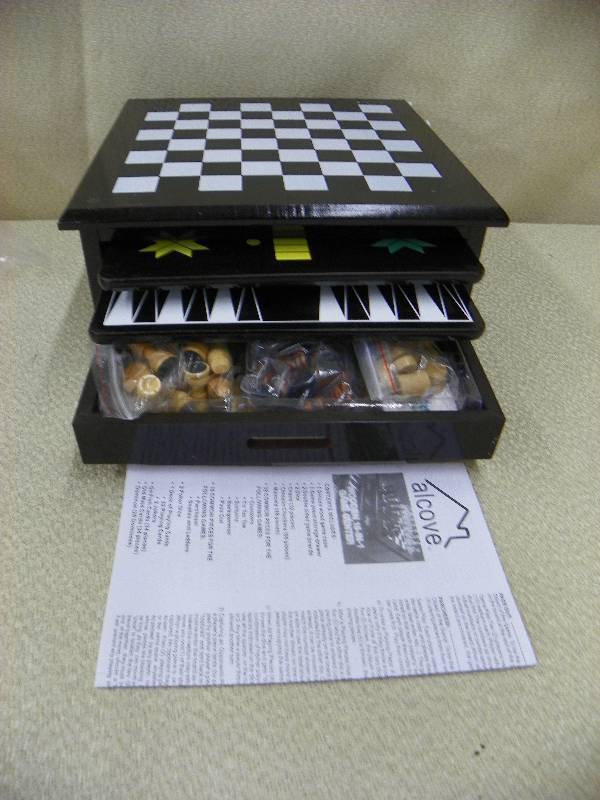 alcove 15-in-1 Game