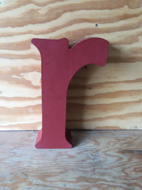 Red Letter R