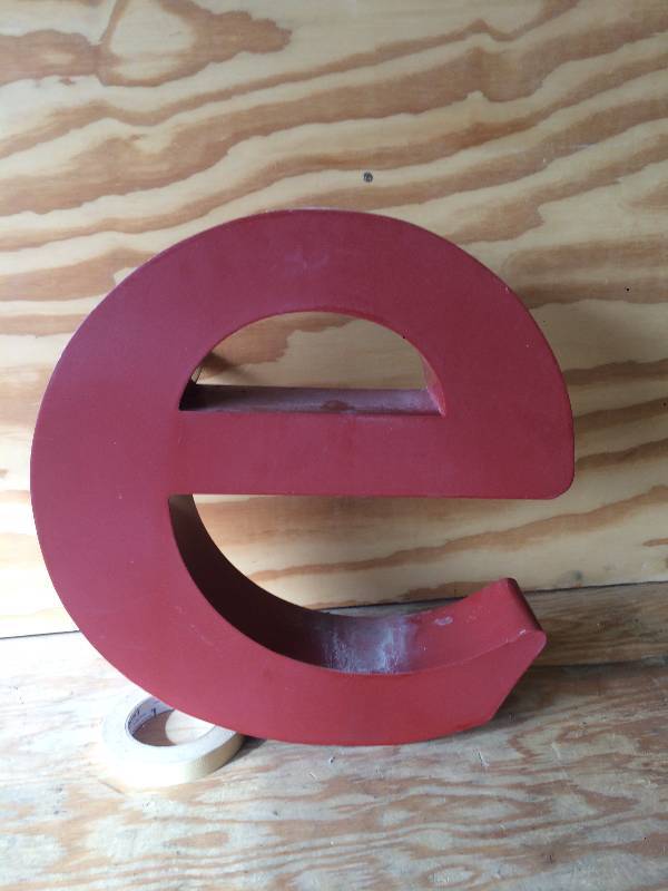 Red Letter E