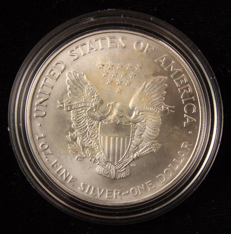1998 AMERICAN SILVER EAGLE 1 TROY OZ. .999 FINE SILVER DOLLAR IN AIRTITE CAPSULE