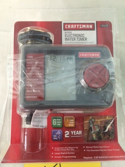 lot 17 image: Craftsman 6Cycle Electronic Water Timer and Hose Spray Gun