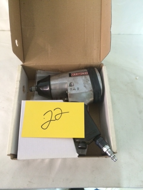 lot 22 image: Craftsman 12 Impact Wrench
