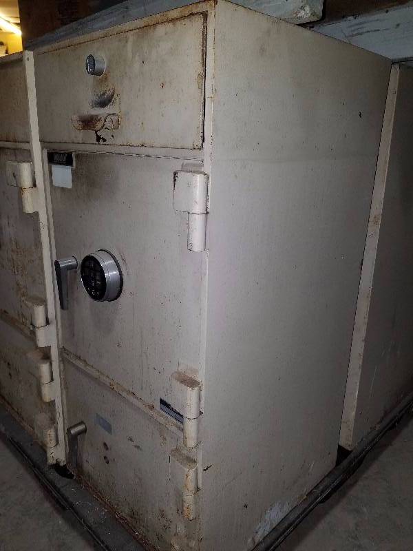 Commercial Safe