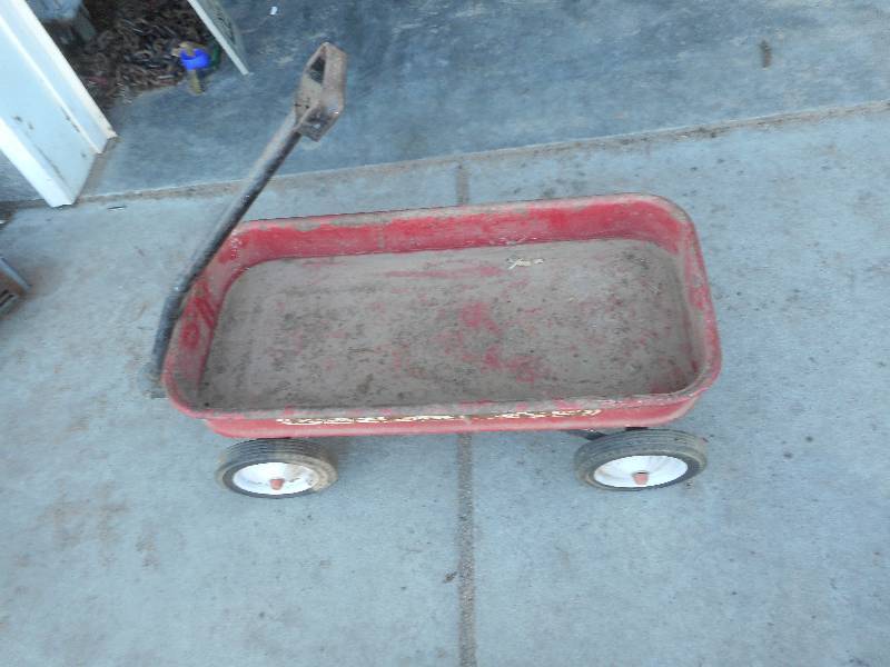 RED METAL WAGON