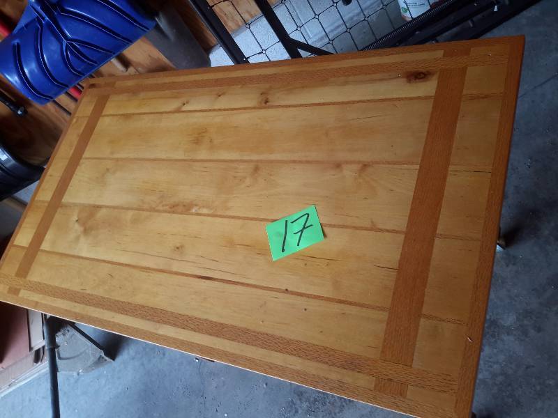 Inlay Desk of Oak and Maple.. Nice shape