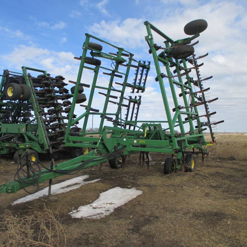 37 John Deer Chisle Plow wHarrow