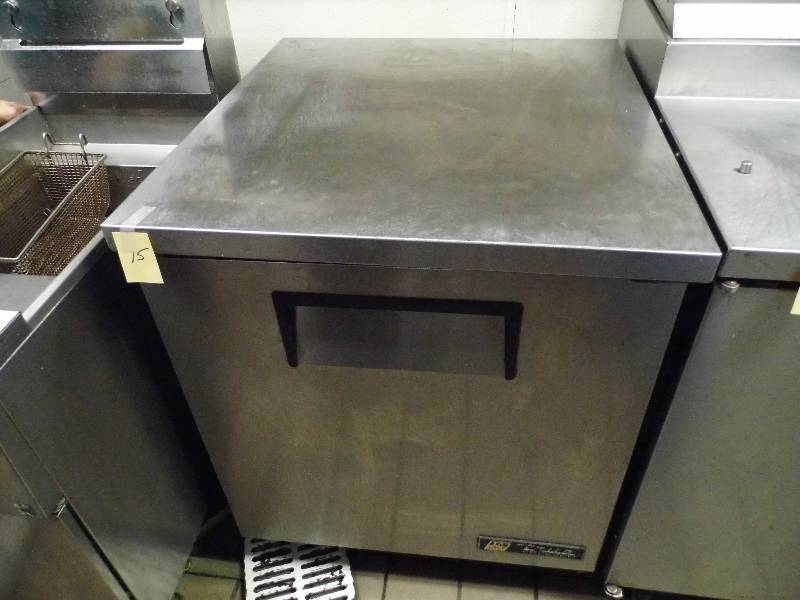 lot 15 image: True Freezer