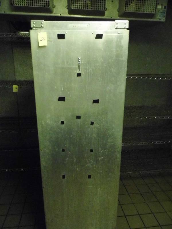 lot 55 image: Tray Rack