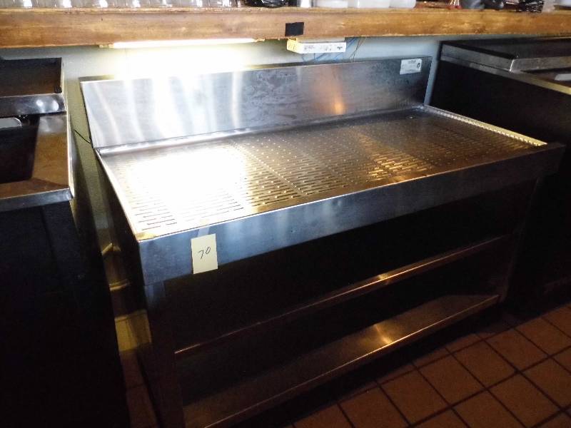 lot 70 image: Drain table