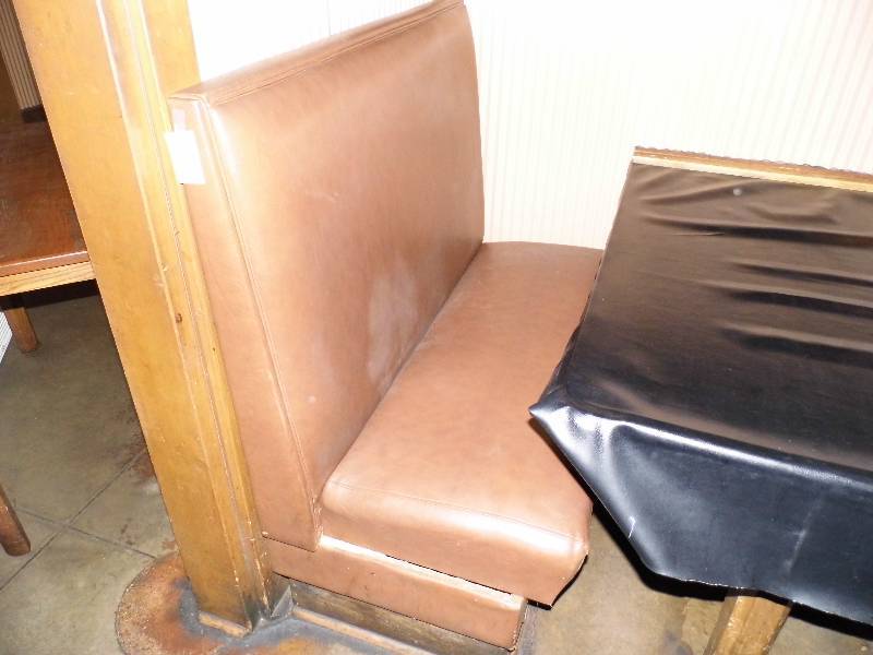 lot 114 image: Single Booth - Small