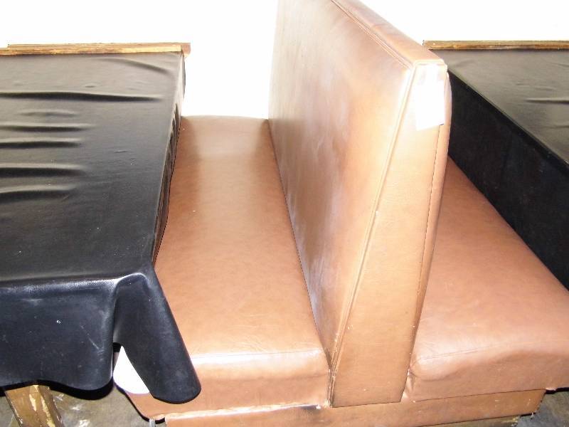 lot 123 image: Double Booth - Large