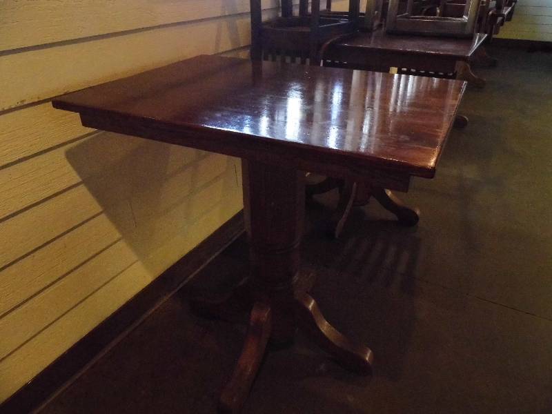 lot 82 image: High Top Oak Table