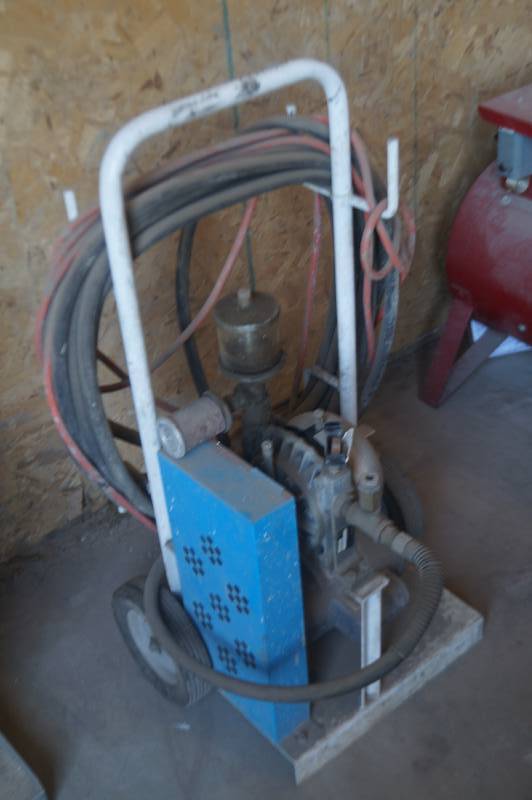 lot 7 image: Texture Sprayer
