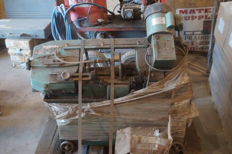 lot 17 image: Metal Cutting Band Saw