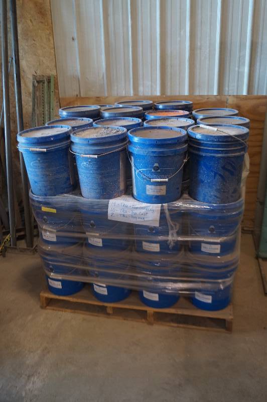lot 21 image: Pallet of Architectural Enhancements Products