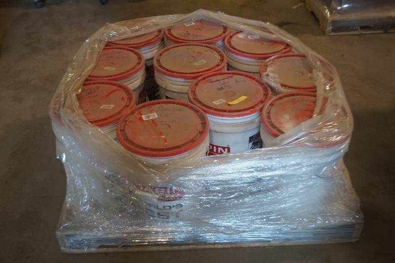 lot 22 image: Pallet of Chapin Concrete Colors