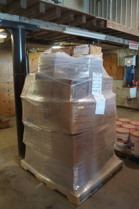 lot 28 image: Pallet of PBH Washers