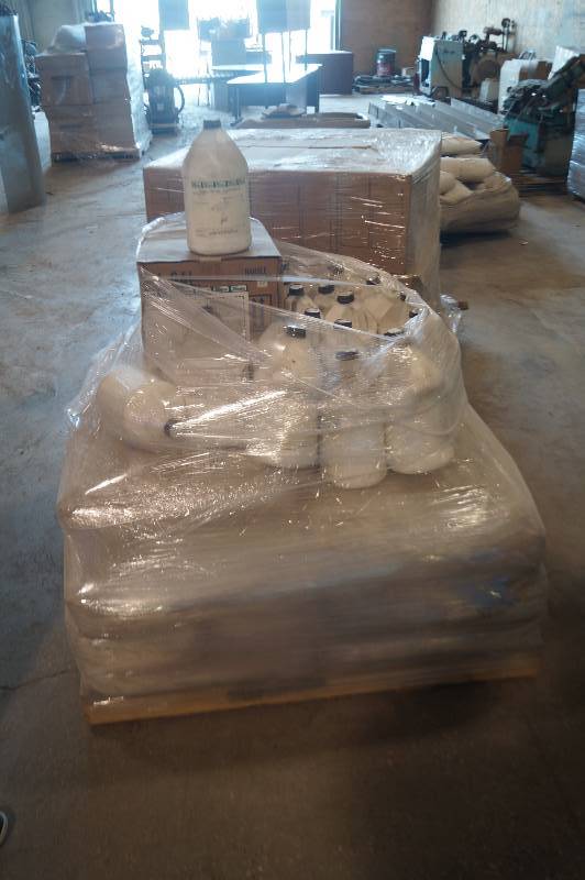 lot 36 image: Pallet of Duraltop Gel Part A & B