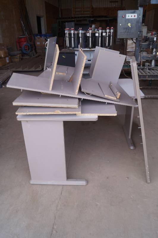 lot 63 image: Cubicle Desk