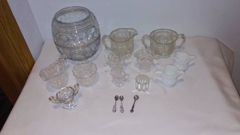 lot 57 image: Vintage Glass, Cookie Jar, Creamer, and Sugar Sets (4) and more
