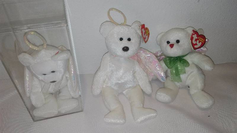 lot 74 image: Halo and Hark Beanie Baby Bear Collection (3) Displayed only, never played with, Heart Tags, All with Tush Tags