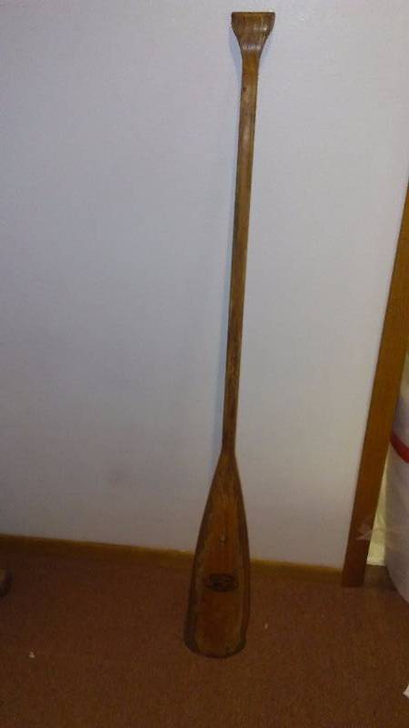 lot 83 image: Vintage Beaver Tail, 5 ft. Canoe Paddle Circa 1960