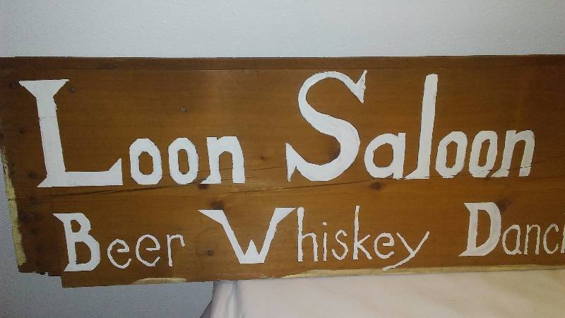 lot 87 image: 4 ft. Loon Saloon Sign